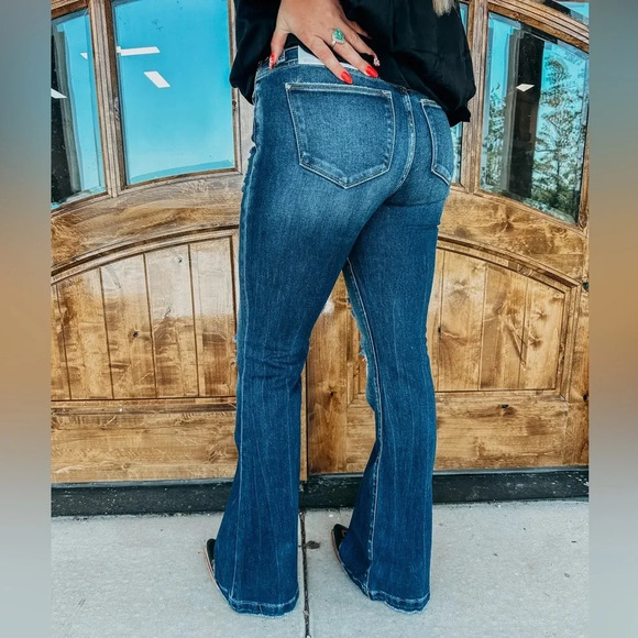 NWT Petra Dark Wash Distressed Mid Rise Flare P221FM-MD Sz 15 Sz 31 - Picture 10 of 10